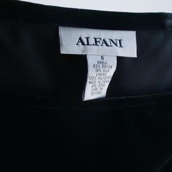 Y2k black velvet midi skirt - Picture 6 of 7